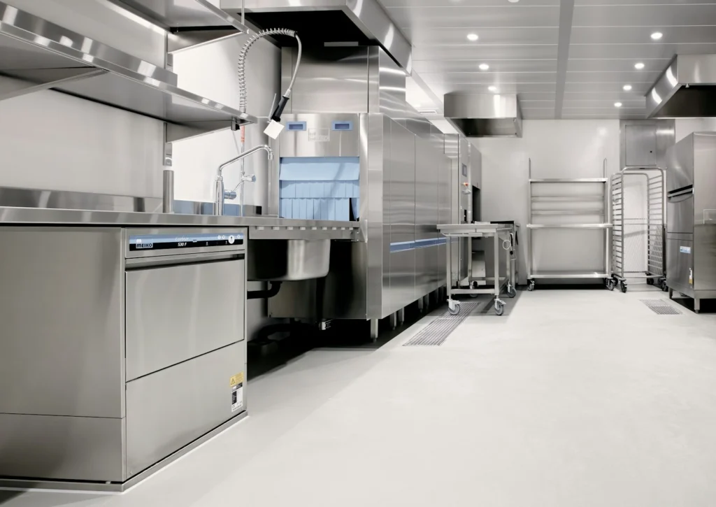 Professionelt restaurantkøkken i rustfrit stål
